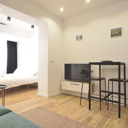 Apartment Premium